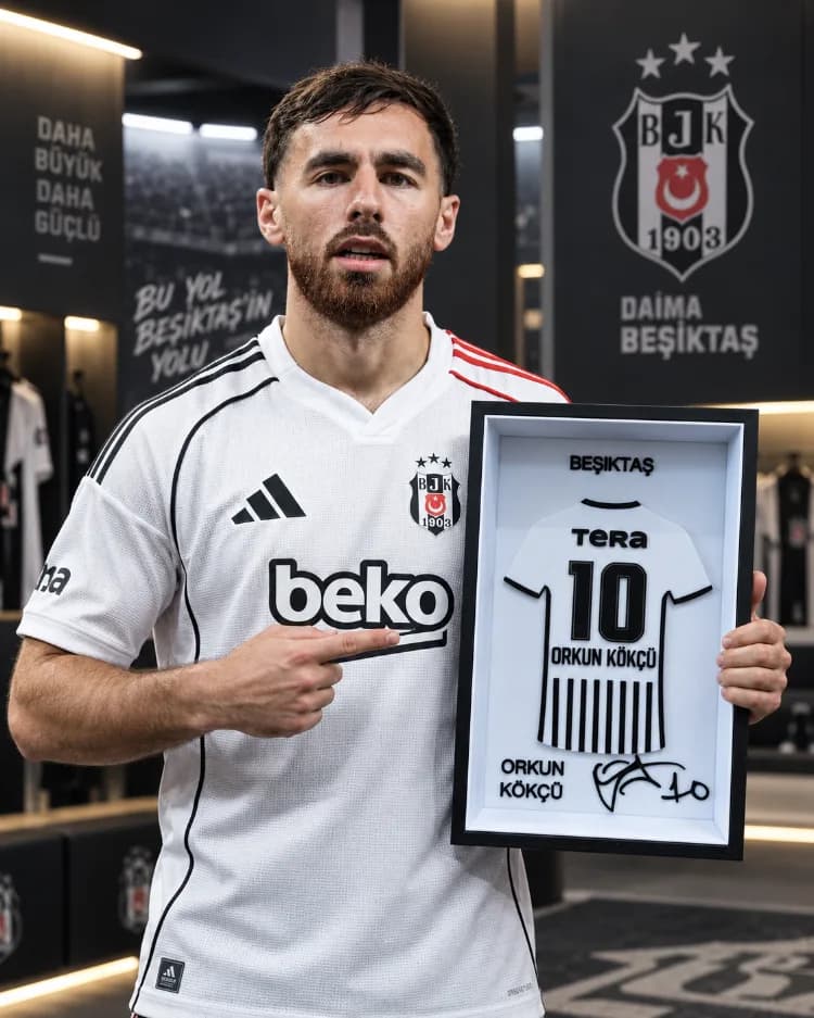 Orkun Kökçü - Beşiktaş JK - İmzalı Forma Çerçevesi